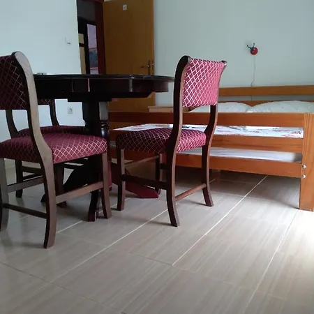 Stella Apartment